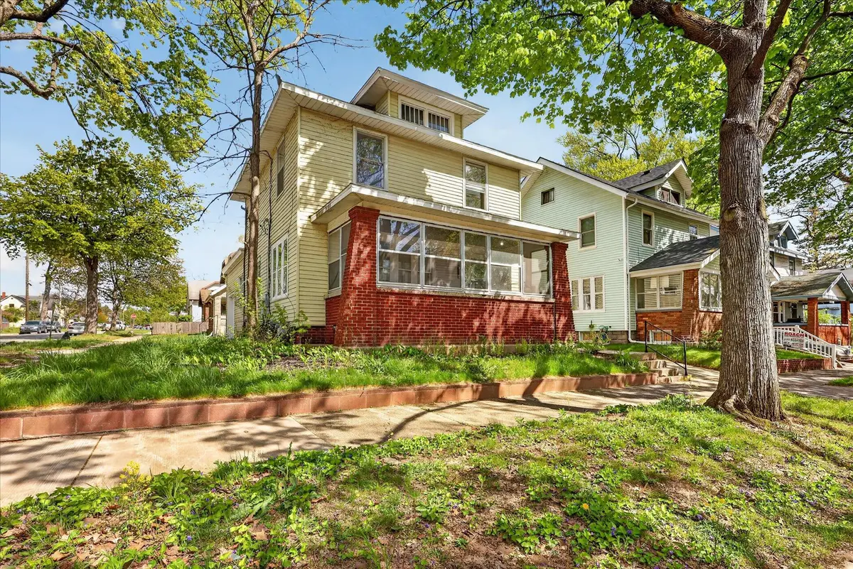 900 Dallas Avenue Se, Grand Rapids, MI 49507 - #1