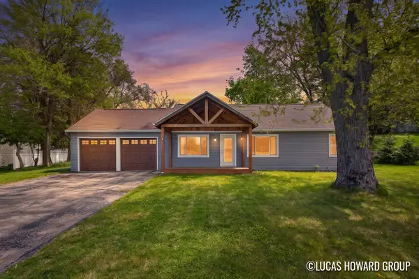 3054 Thorncrest Drive Se, Grand Rapids, MI 49546