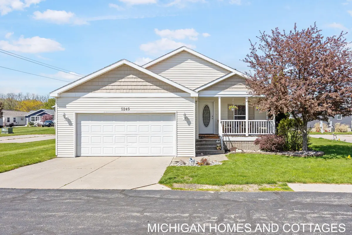 5245 W Scenic Turn Lane, Holland, MI 49423 - #1