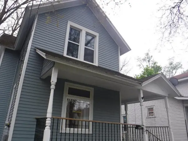 1212 Washington Avenue, Kalamazoo, MI 49001