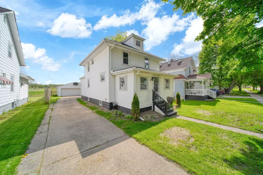 313 E Argyle Street, Jackson, MI 49202 - #3