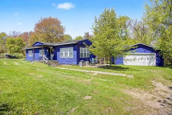7181 E Beach Drive, South Haven, MI 49090