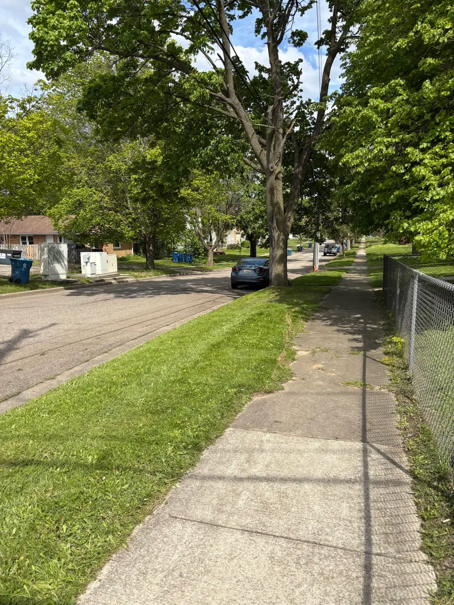 904 Homecrest Avenue, Kalamazoo, MI 49001 - #3