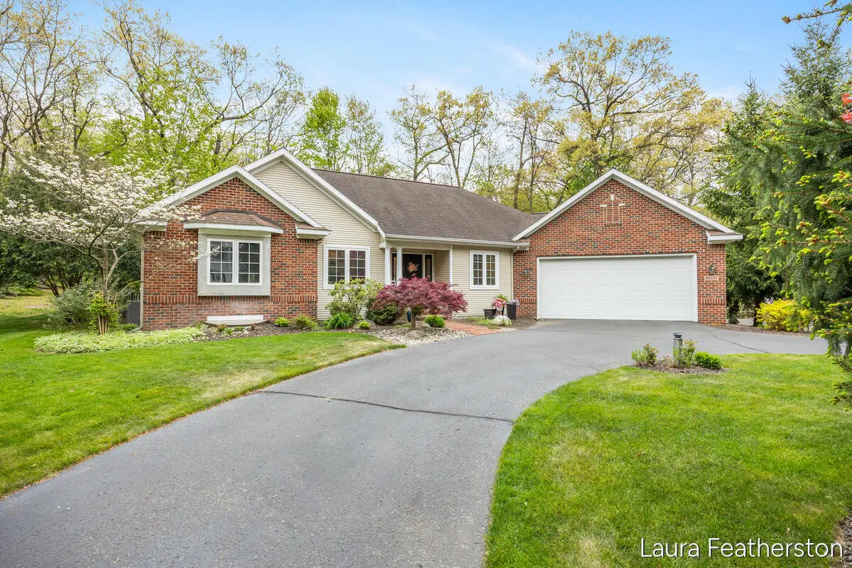 2084 Timberview Drive Ne, Grand Rapids, MI 49525 - #1