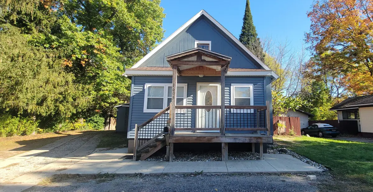 1603 N 5th Street, Niles, MI 49120 - #1