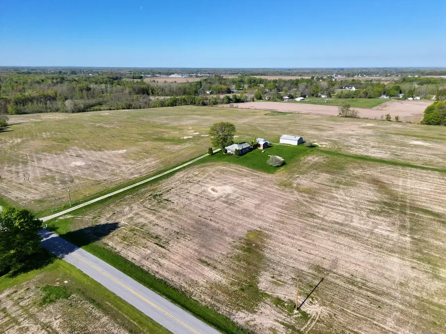 4659 Hendershot Avenue Nw, Grand Rapids, MI 49544 - #3