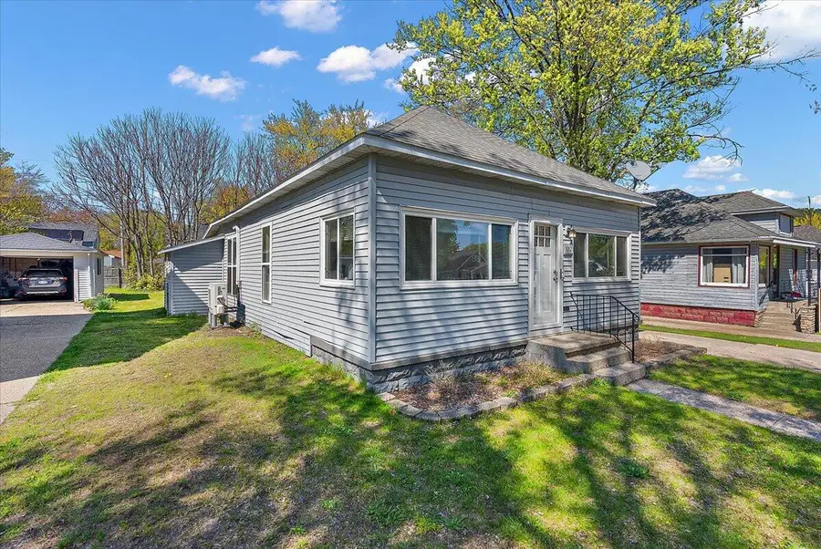 1012 Ireland Avenue, Muskegon, MI 49441 - #3