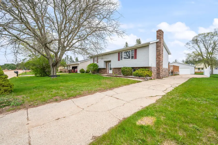 1012 Loudon Street, Big Rapids, MI 49307 - #2