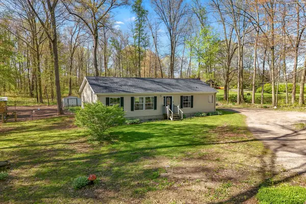 13175 Folks Road, Hanover, MI 49241