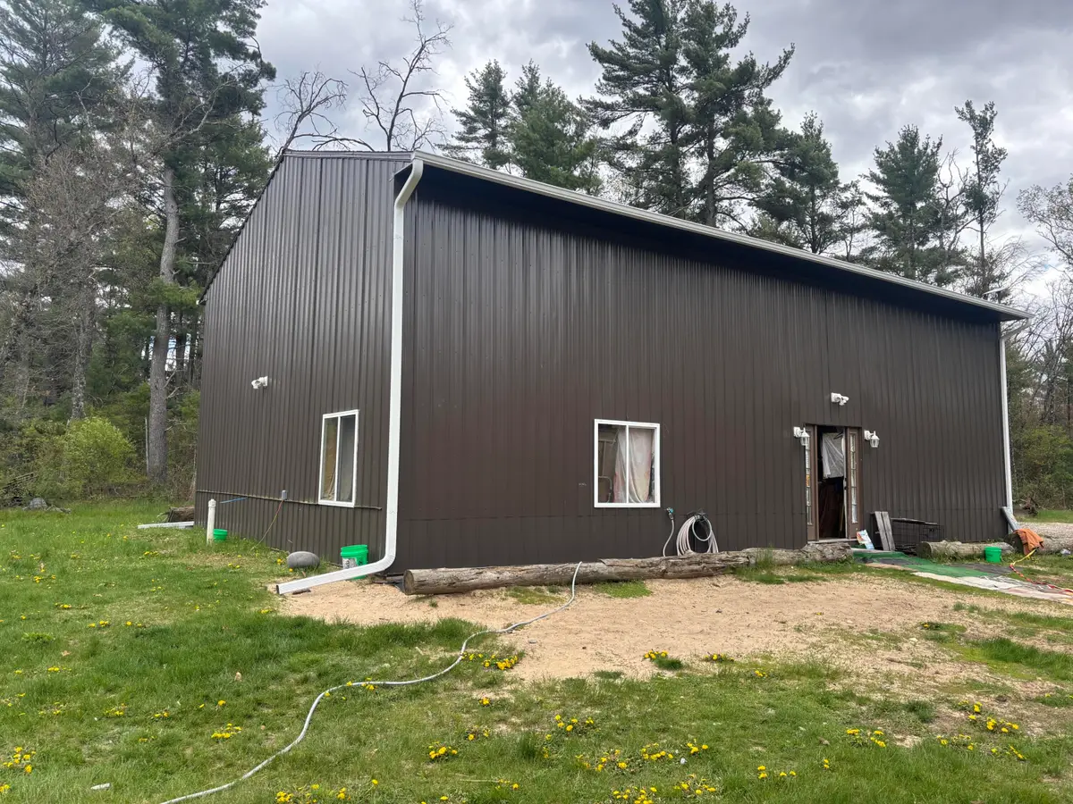 2057 E 72nd Street, Newaygo, MI 49337 - #1
