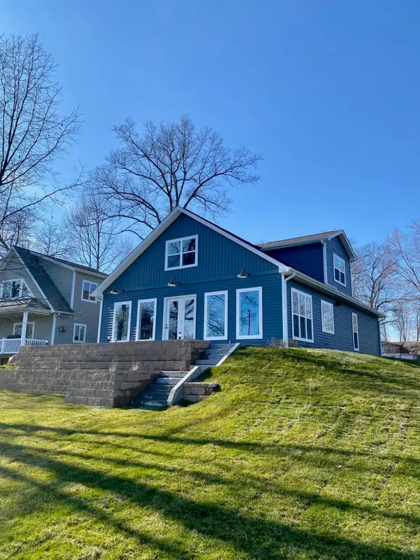 58011 Lucas Road, Three Rivers, MI 49093