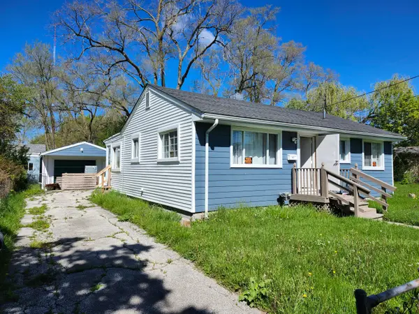 933 S 17th Street, Saginaw, MI 48601