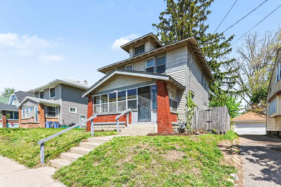 1047 Oakdale Street Se, Grand Rapids, MI 49507 - #2