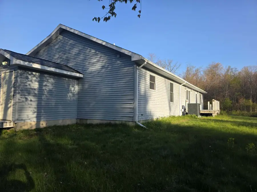 10185 S Tall Oak Trail, Grant, MI 49327 - #3