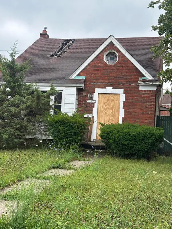 14910 Fairmount Drive, Detroit, MI 48205
