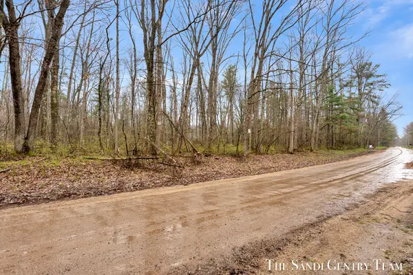 11585 Pond Road #LOT A, Montague, MI 49437
