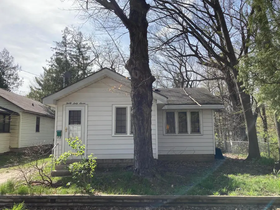 3067 Effie Place Ne, Grand Rapids, MI 49505 - #3
