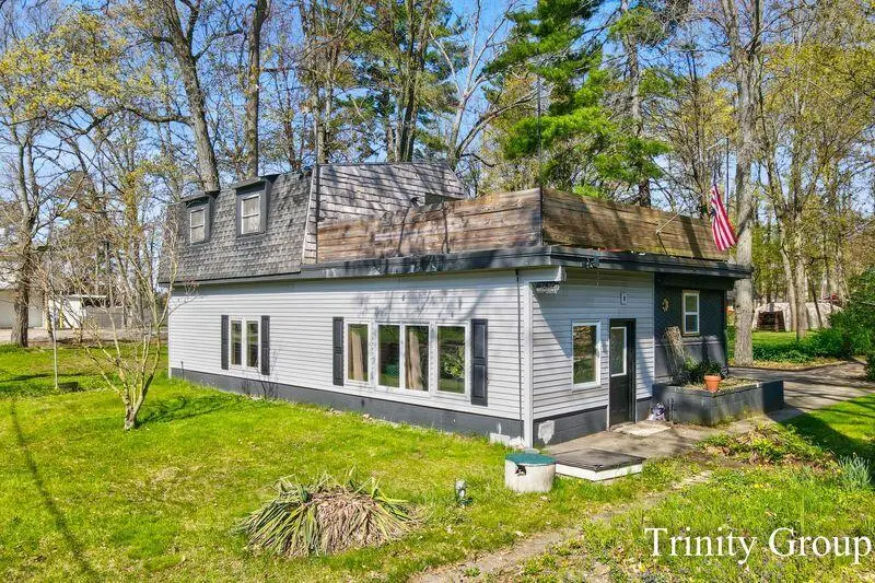7615 S Croton Hardy Drive, Newaygo, MI 49337 - #1