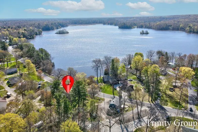 7615 S Croton Hardy Drive, Newaygo, MI 49337 - #3