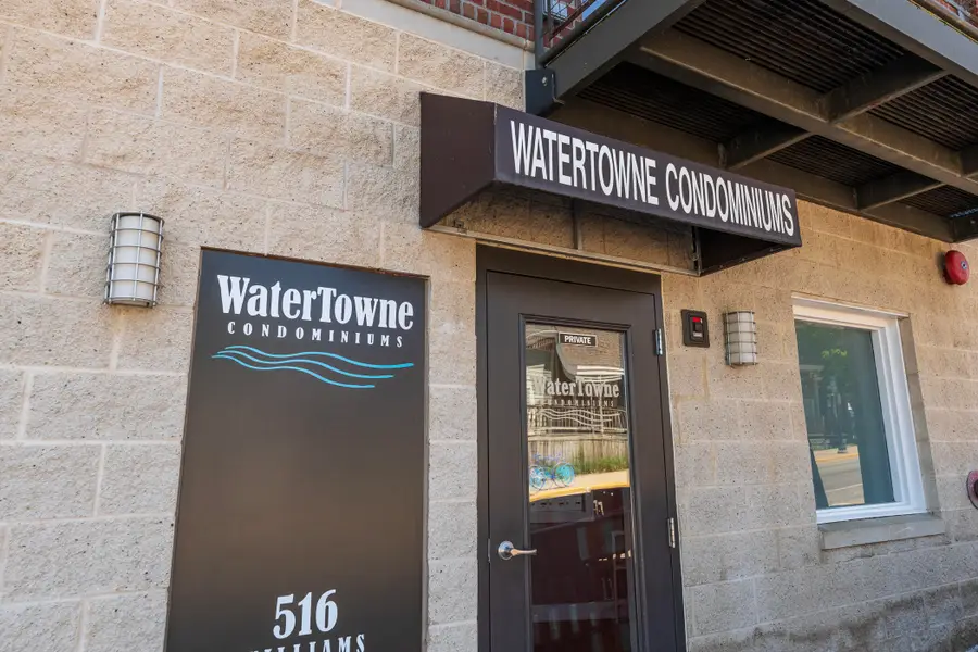 516 Williams Street #5, South Haven, MI 49090 - #2