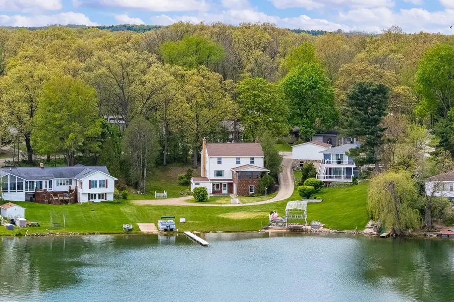 434 Crooked Lake Drive W, Kalamazoo, MI 49009 - #3