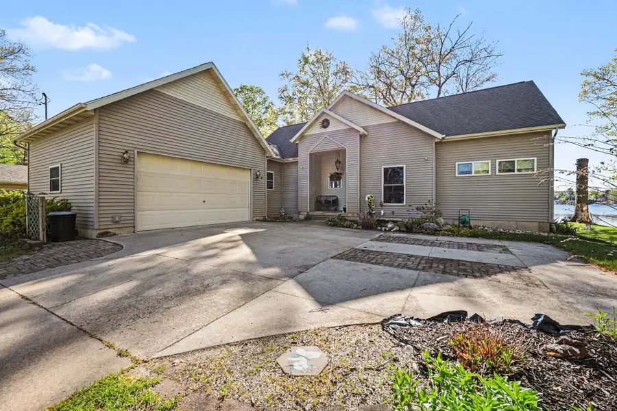5550 Cozy Point Drive, Newaygo, MI 49337 - #2