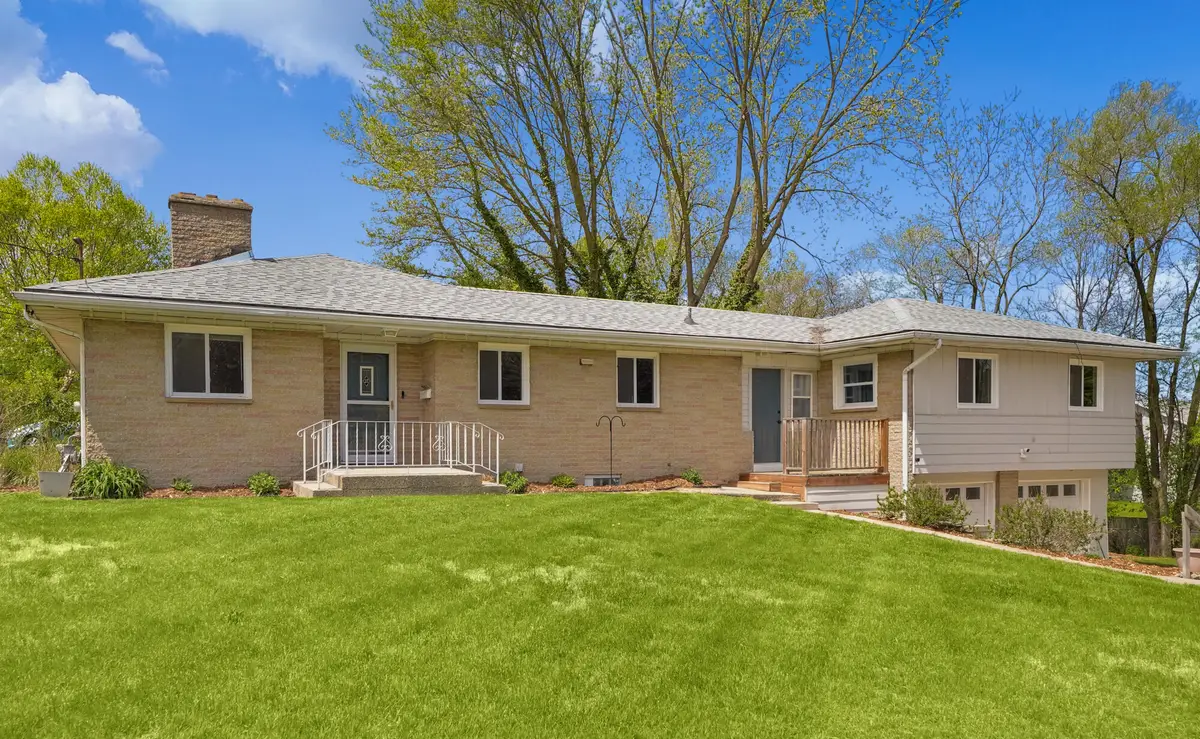 1605 Bridge Street Nw, Grand Rapids, MI 49504 - #1