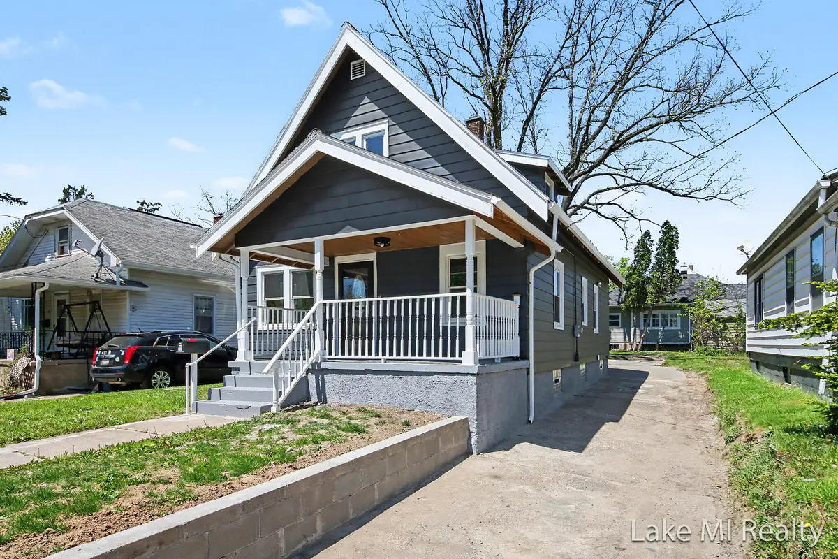 719 Leonard Street Ne, Grand Rapids, MI 49503 - #1