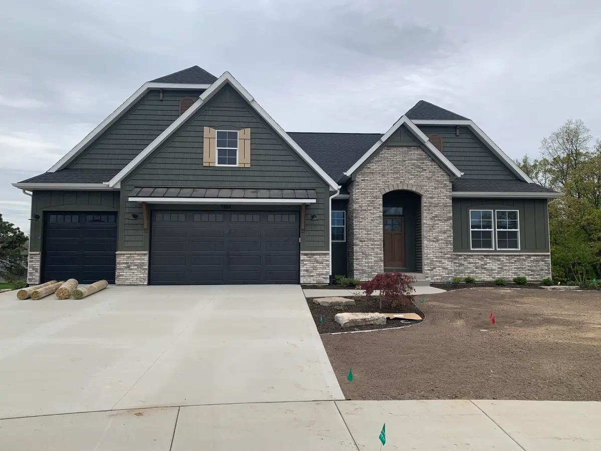7814 Woodhurst Drive Ne, Rockford, MI 49341 - #1