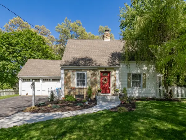 3811 Old Colony Road, Kalamazoo, MI 49008