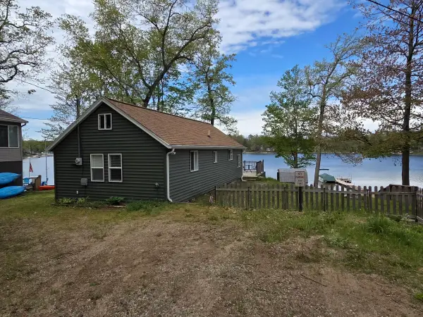 12083 N Lake Street, Bitely, MI 49309