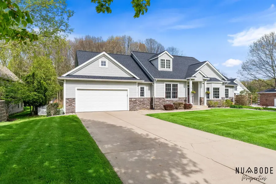 4082 Oakharbor Street, Kalamazoo, MI 49009 - #3