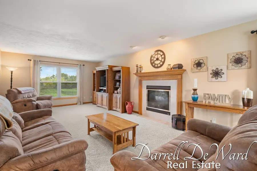 7665 Golf Meadows Drive Se, Caledonia, MI 49316 - #2