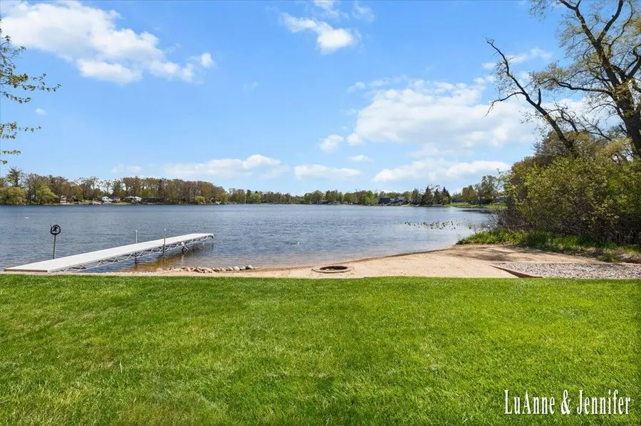 10260 Swem Street Ne, Rockford, MI 49341 - #3