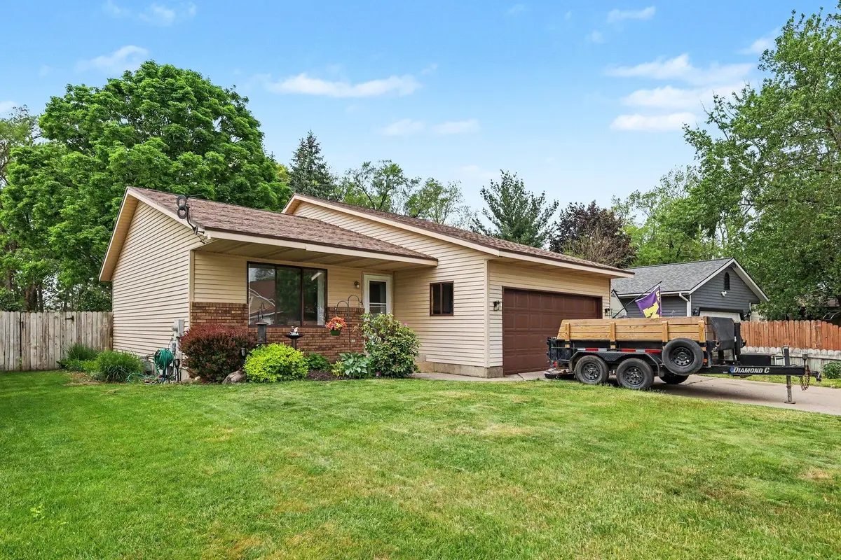 4671 Southstone Drive Se, Grand Rapids, MI 49548 - #1