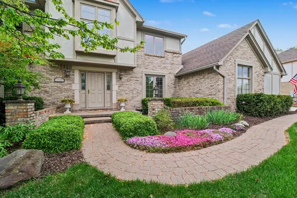 17107 Maple Hill Drive, Northville, MI 48168