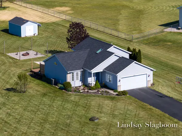1216 Oxbow Drive, Middleville, MI 49333