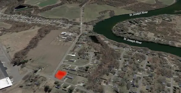 2022 Pipestone Road, Benton Harbor, MI 49022