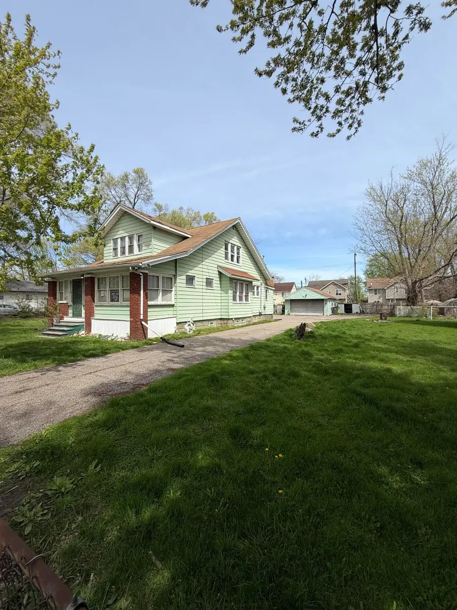 35068 Ellen Street, Clinton Township, MI 48035 - #2