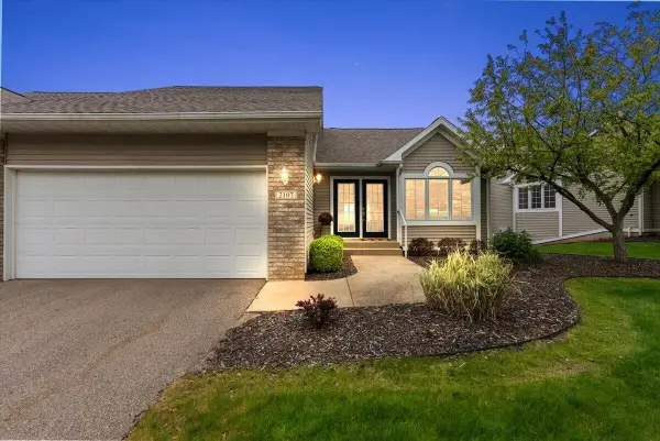 2107 Blue Bell Way Nw, Grand Rapids, MI 49504