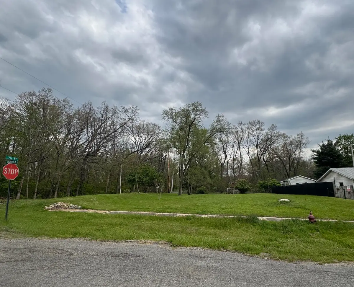 1660 Parkview Drive, Niles, MI 49120 - #1