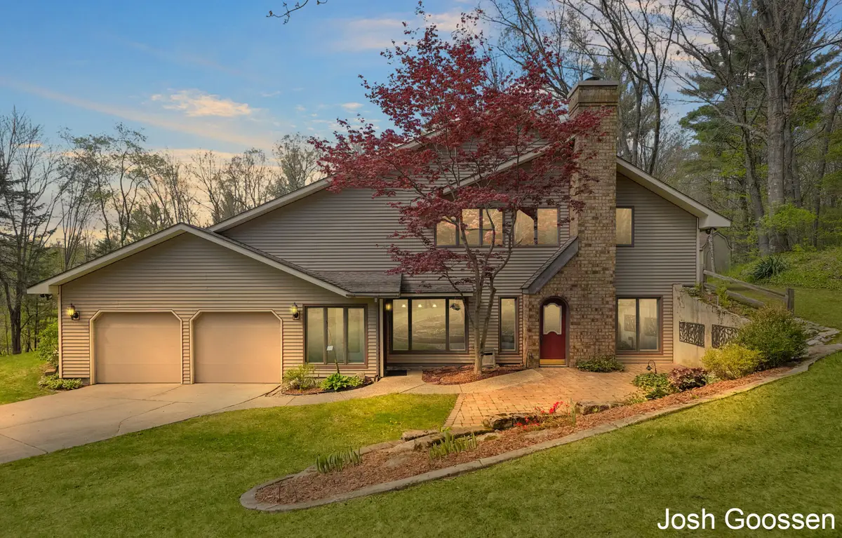 5742 Timber Canyon Bend Ne, Belmont, MI 49306 - #1