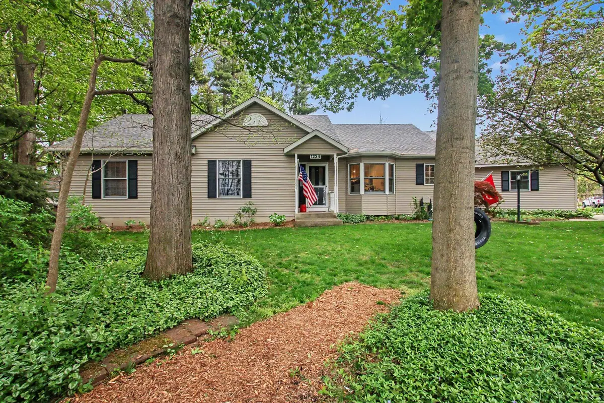 1234 S Shore Drive, Holland, MI 49423 - #1