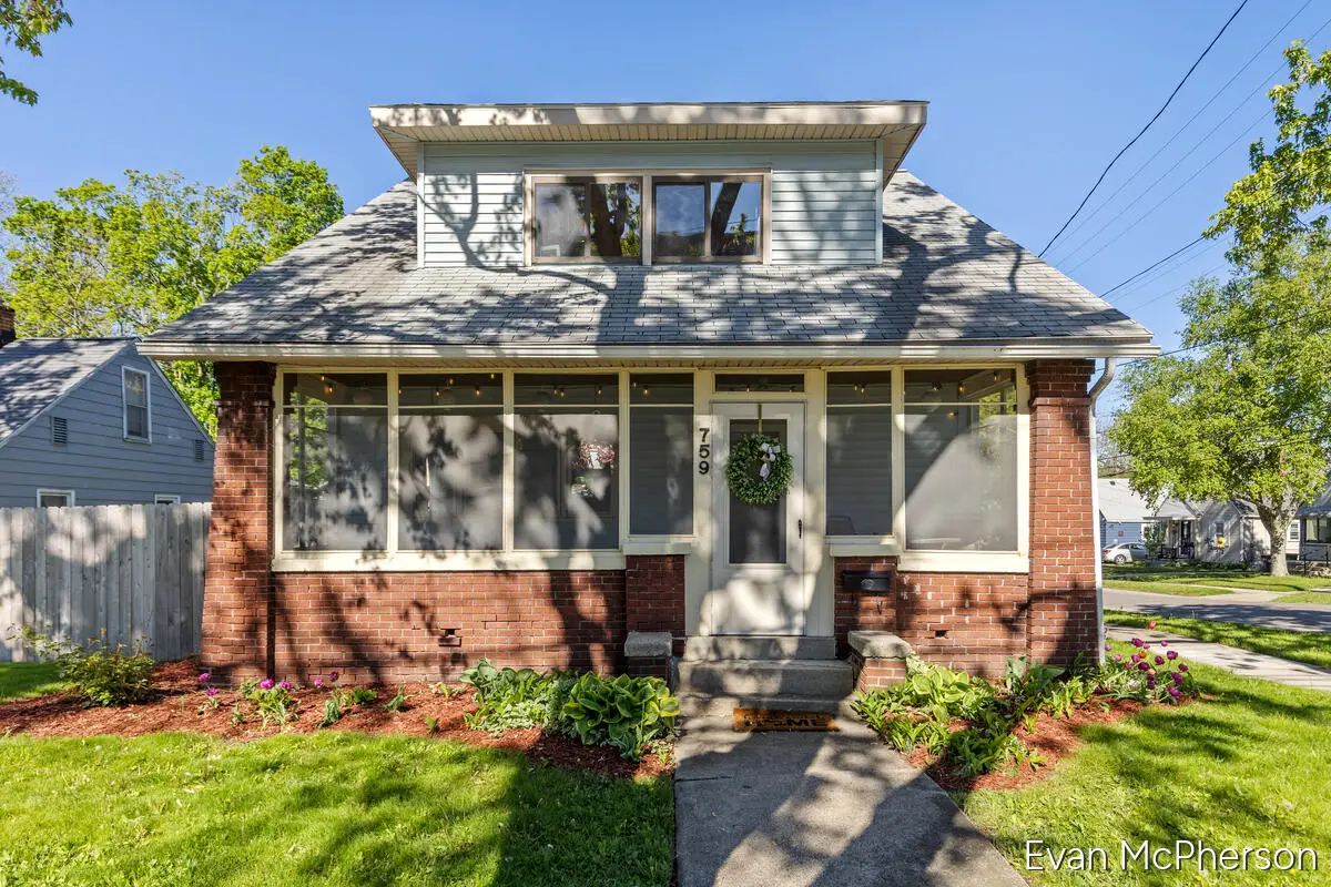 759 Eastern Avenue Ne, Grand Rapids, MI 49503 - #1
