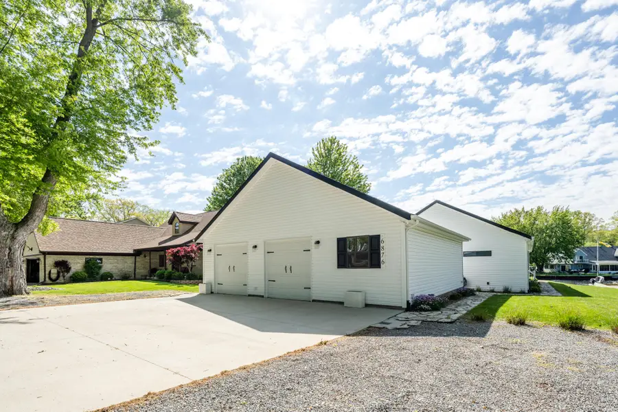6876 Shore Drive, Coloma, MI 49038 - #2