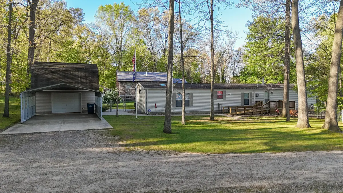 24599 Linden Street, Dowagiac, MI 49047 - #1