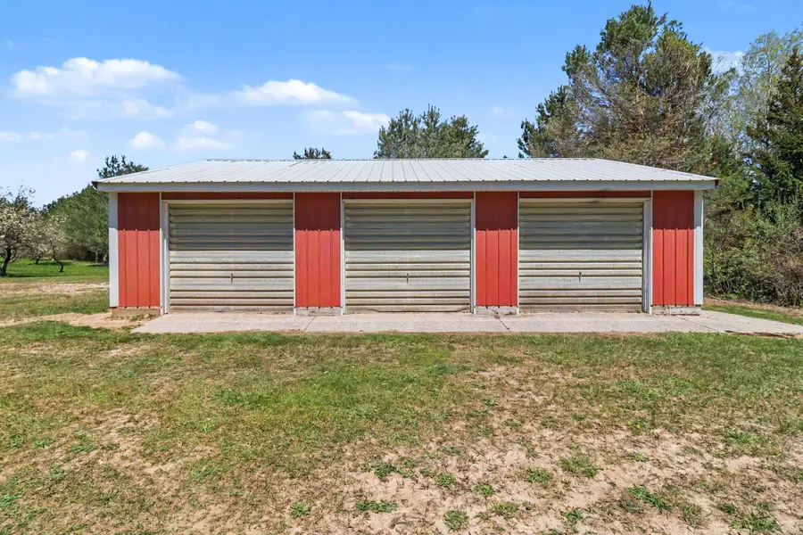 3844 E Fountain Road, Fountain, MI 49410 - #2