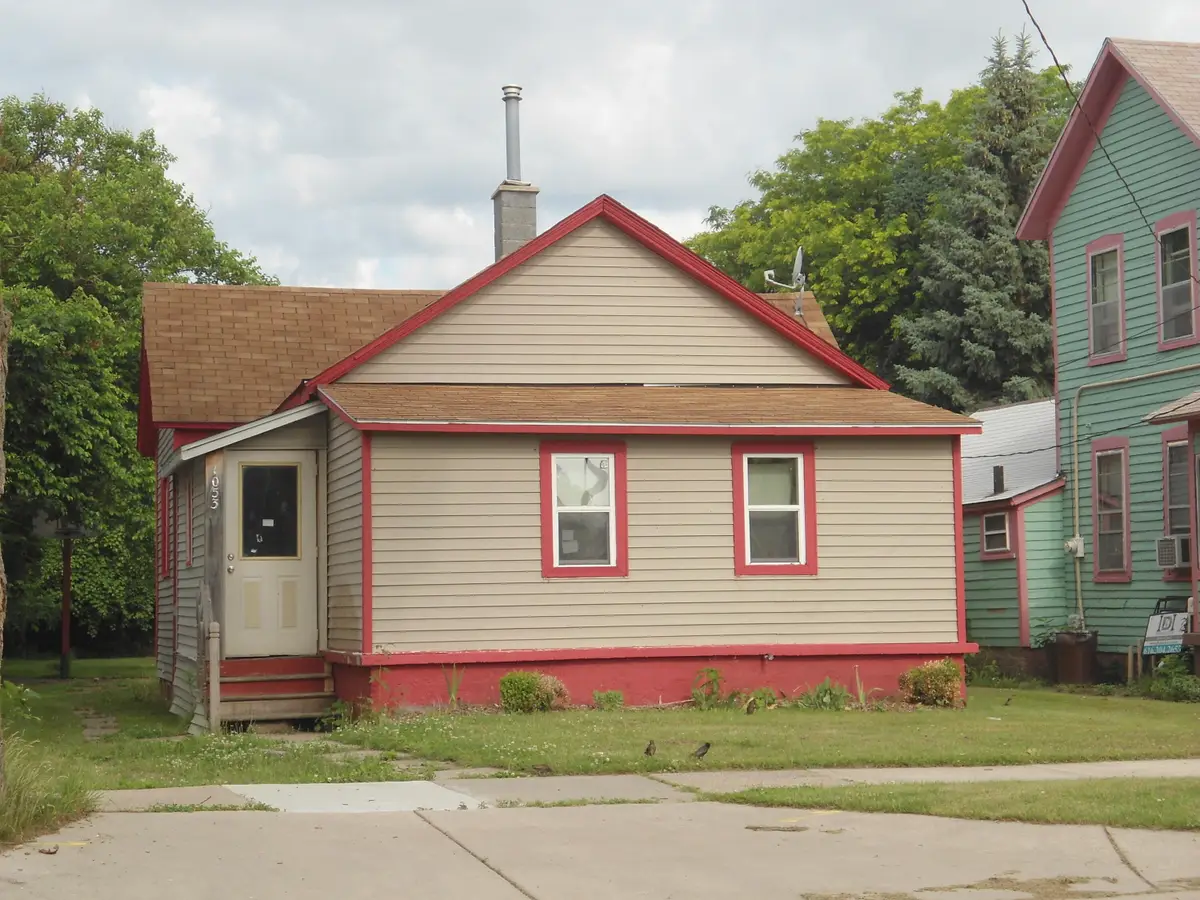 1053 Sheldon Avenue Se, Grand Rapids, MI 49507 - #1