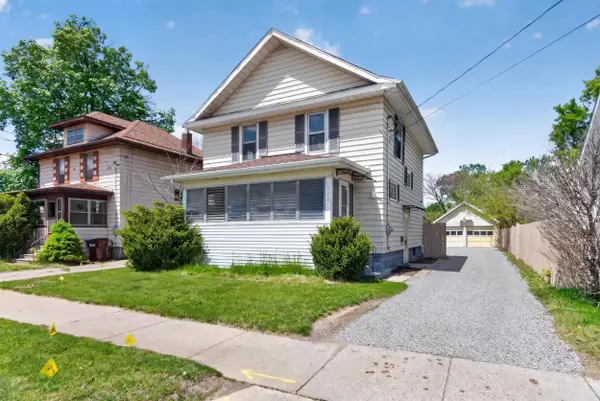 1002 W Ganson Street, Jackson, MI 49202
