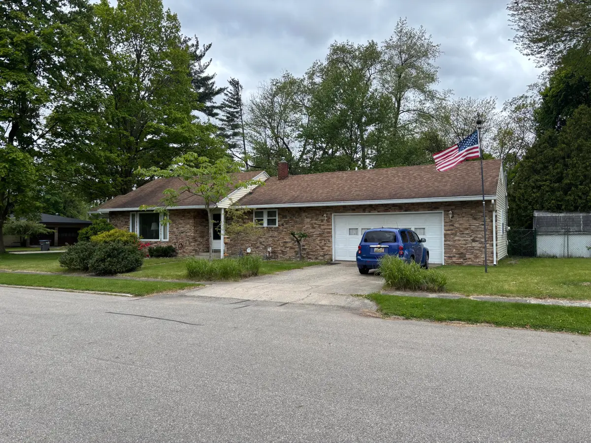 907 Wilson Avenue, Sturgis, MI 49091 - #1